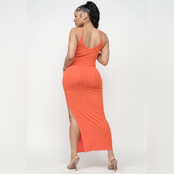 Super Rib Sleeveless Maxi Dress
All Sizes (S-M-L-XL) - Picture 4 of 6
